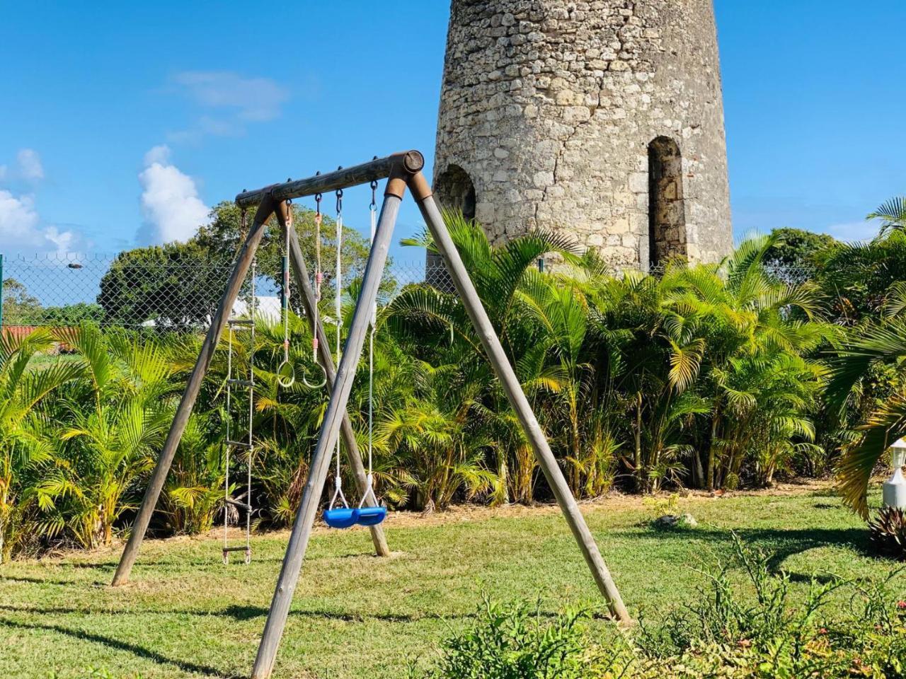 فيلا Les Palmes Du Moulin Saint-Louis المظهر الخارجي الصورة